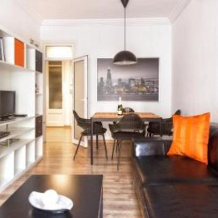 La Meva Llar Poeta-Cabanyes,-81 Apartment Барселона Екстериор снимка